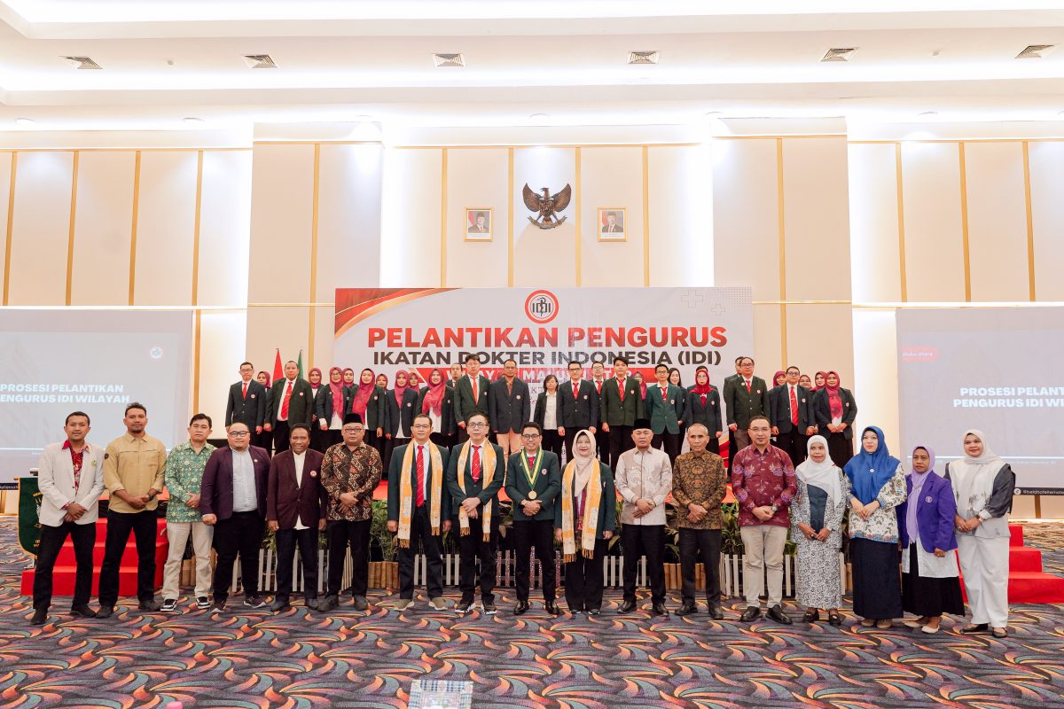 Nasri Abubakar saat menghadiri pelantikan pengurus Ikatan Dokter Indonesia (IDI) Wilayah Maluku Utara, Minggu (20/9/2026).