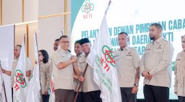 Nasri Abubakar saat dilantik sebagai Ketua DPC HKTI Kota Ternate, Senin (21/9/2026).